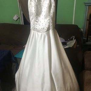 Wedding Dreas